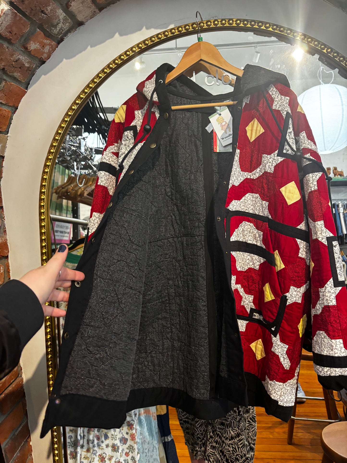 size XL quilted jacket by Woodbrick - vintage poppy coat with hood and drawstring