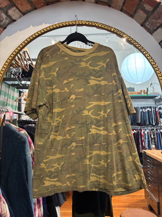 size 5X green camo VINTAGE Big EASY tee shirt