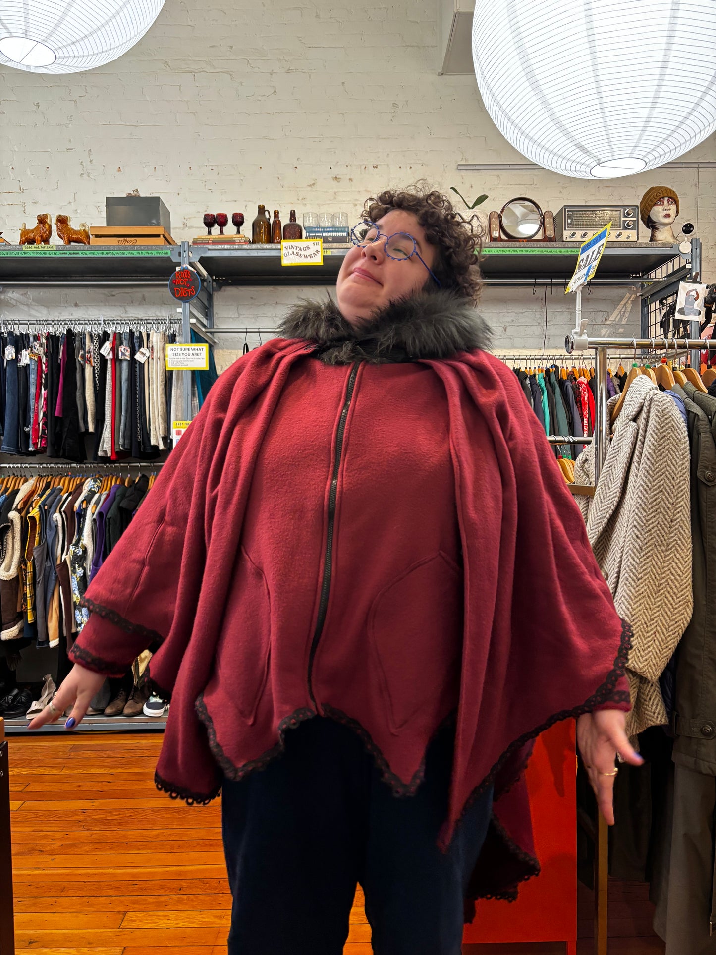 size 2X burgundy fleece cape Funki Fairie jacket - with detachable cap