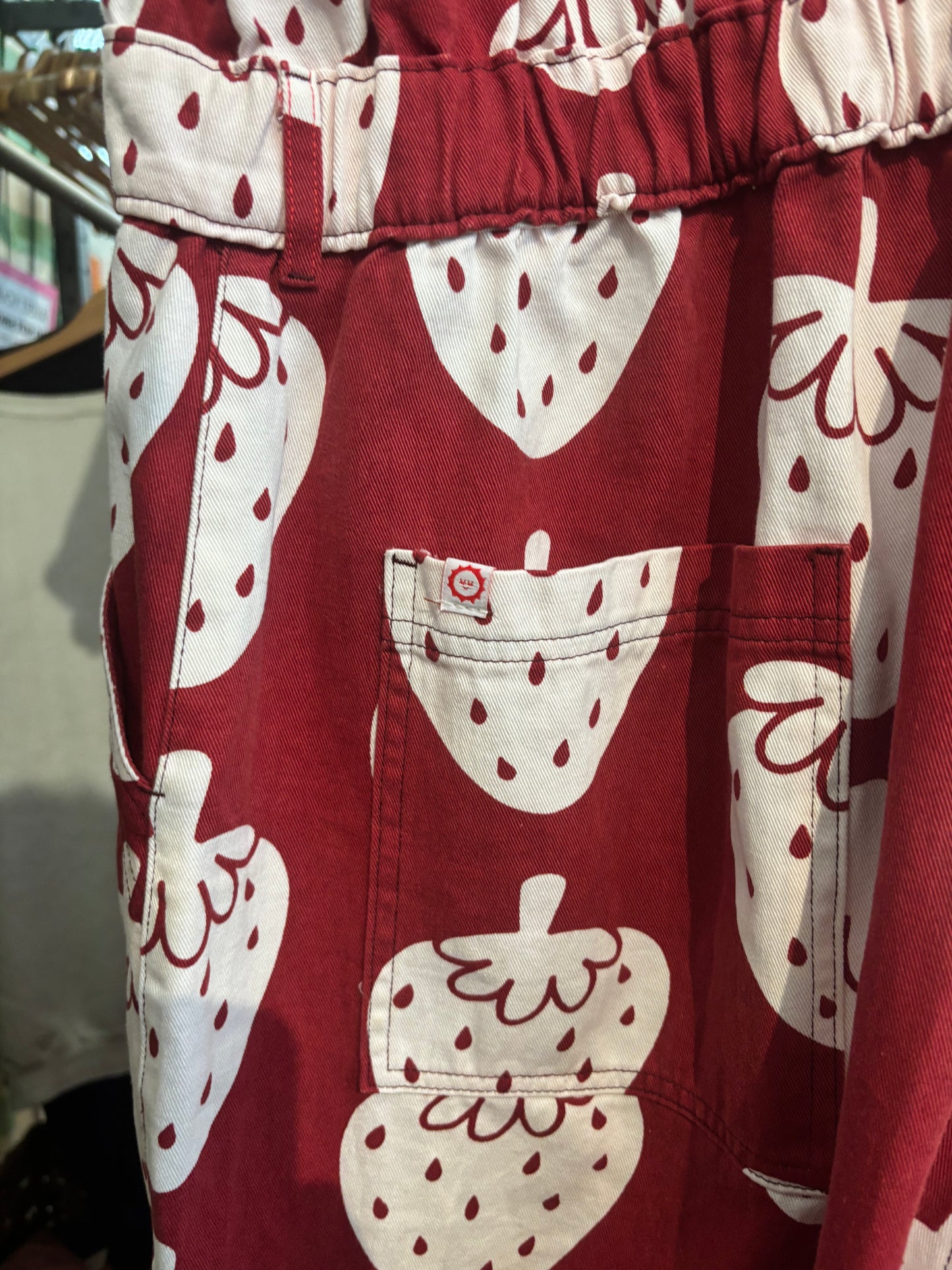 RARE size 4XL (fits like 2-3X) red with strawberries Big Bud Press boilersuit