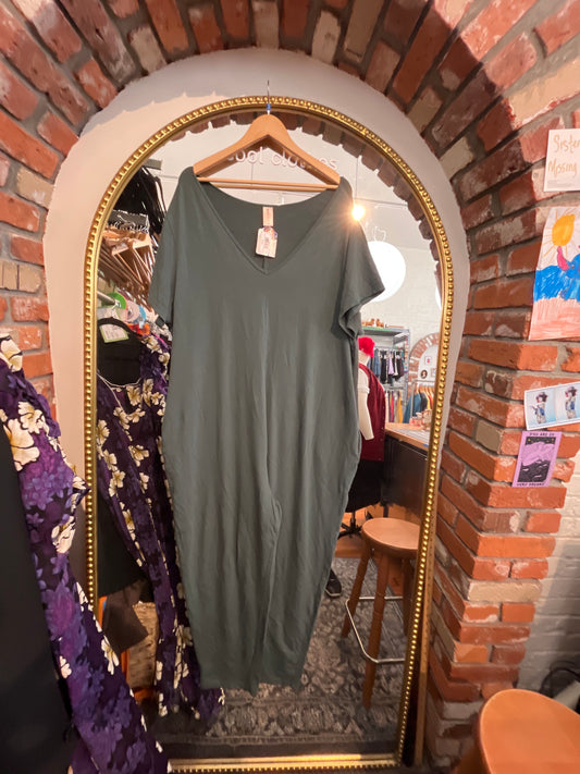 size 4XL dark green Smash + Tess jumpsuit
