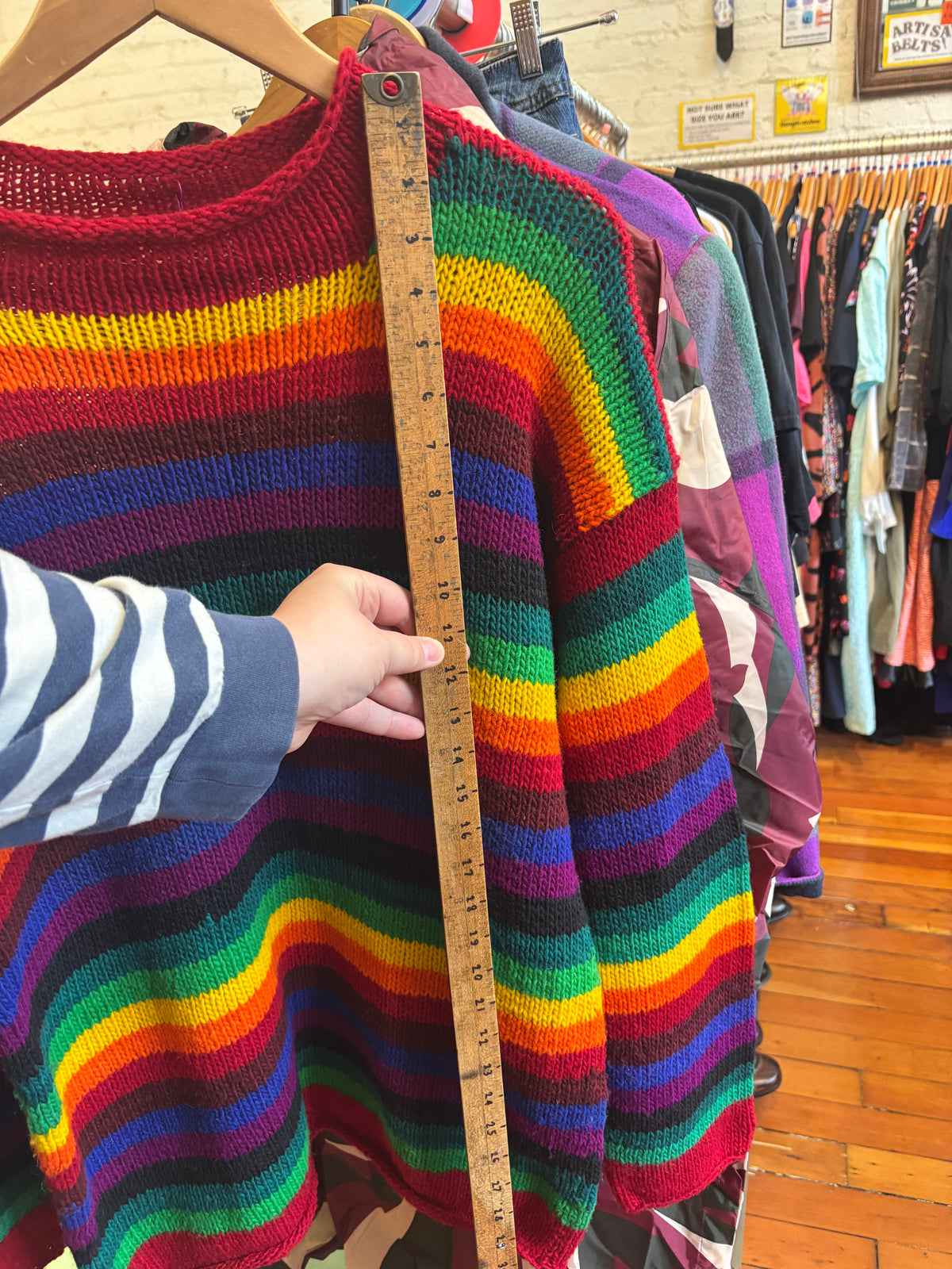 size flex rainbow wool VINTAGE handmade sweater - knit