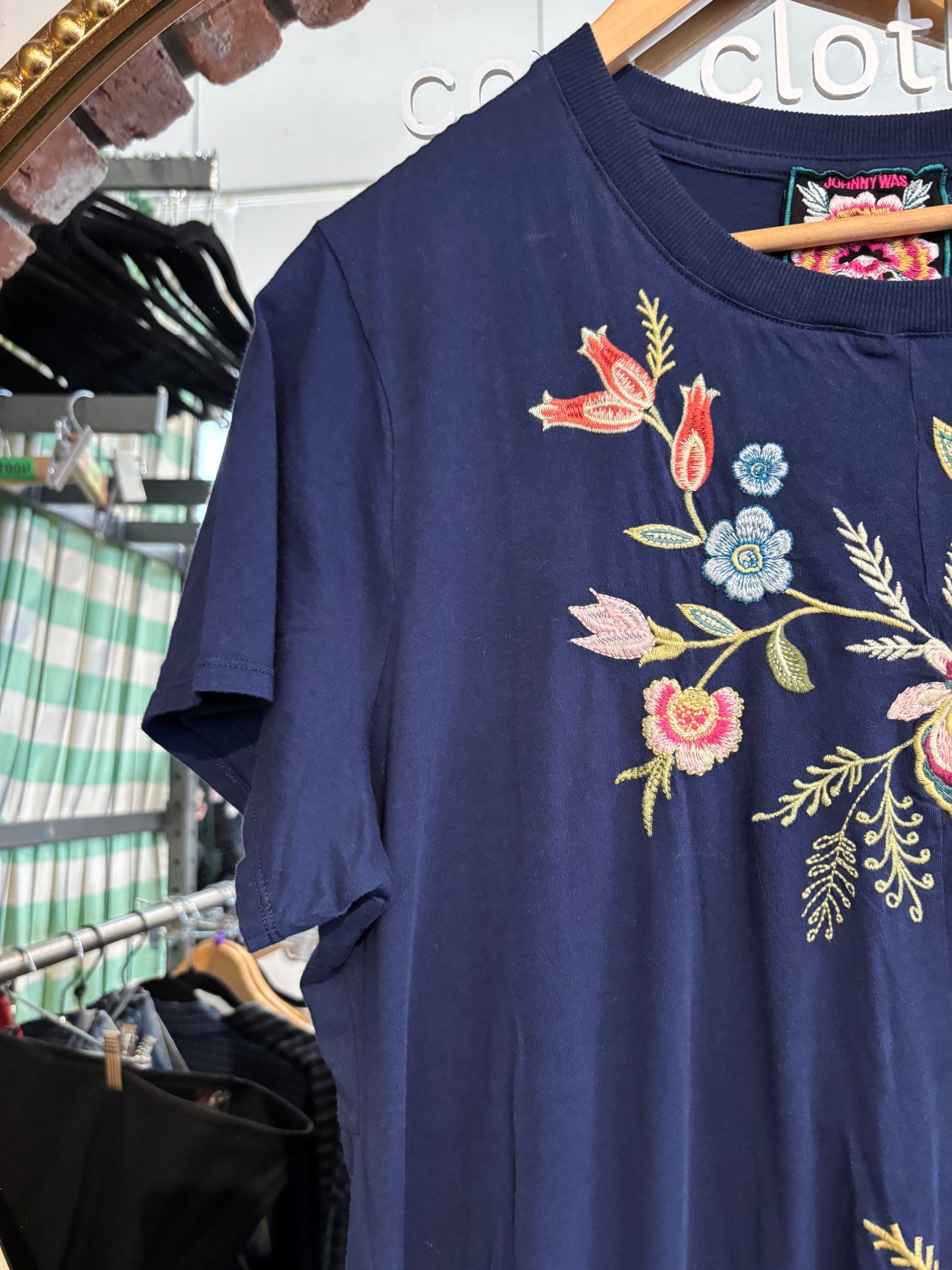 size XL navy with embroidery Johnny Was dress - midi