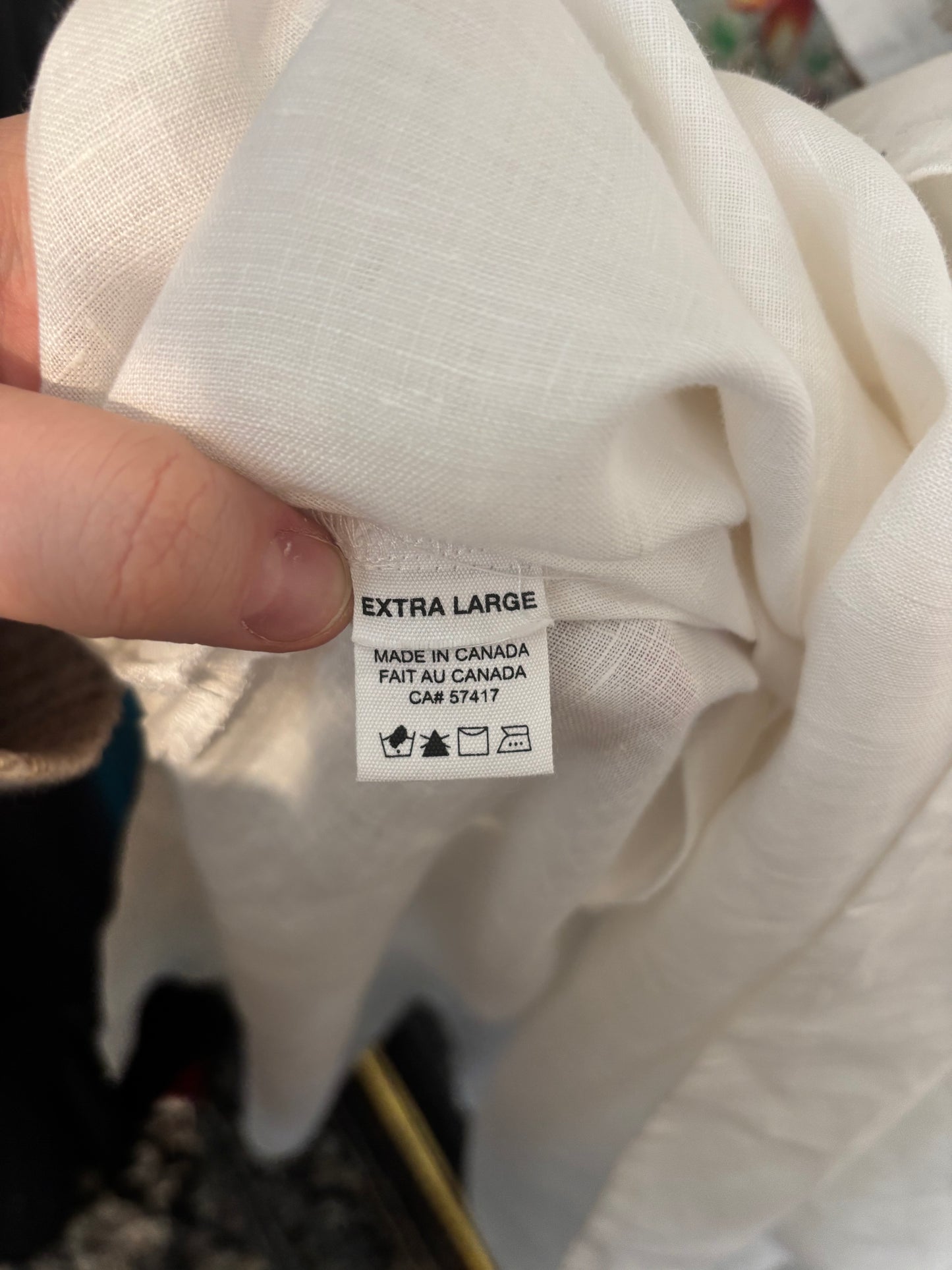 size XL white linen Sleep Shirt kaftan - bishop sleeve