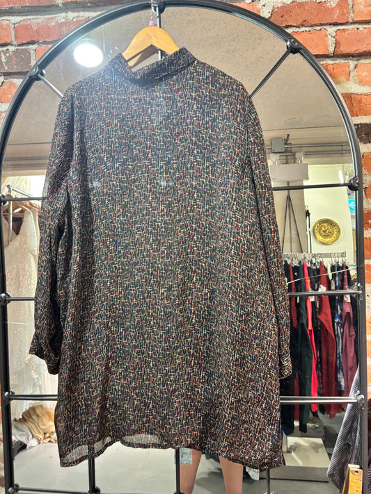 size 4X black red brown pattern PS Career top - long