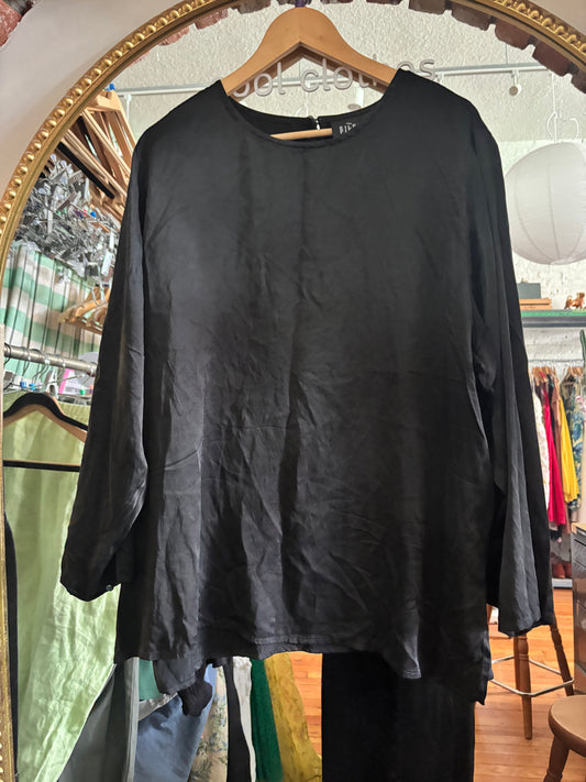 AS IS size 3X black silk Eileen Fischer top - boxy