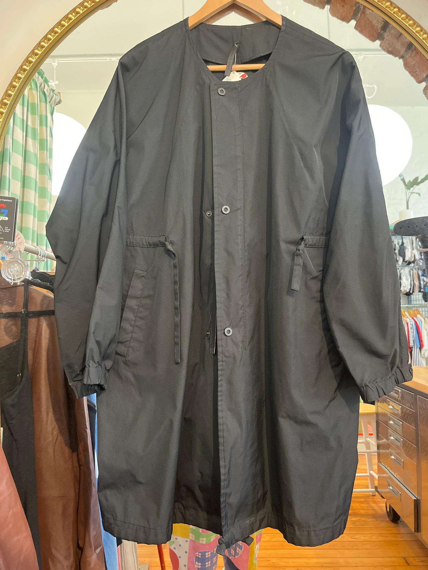 Size L black Peter Mahler  jacket