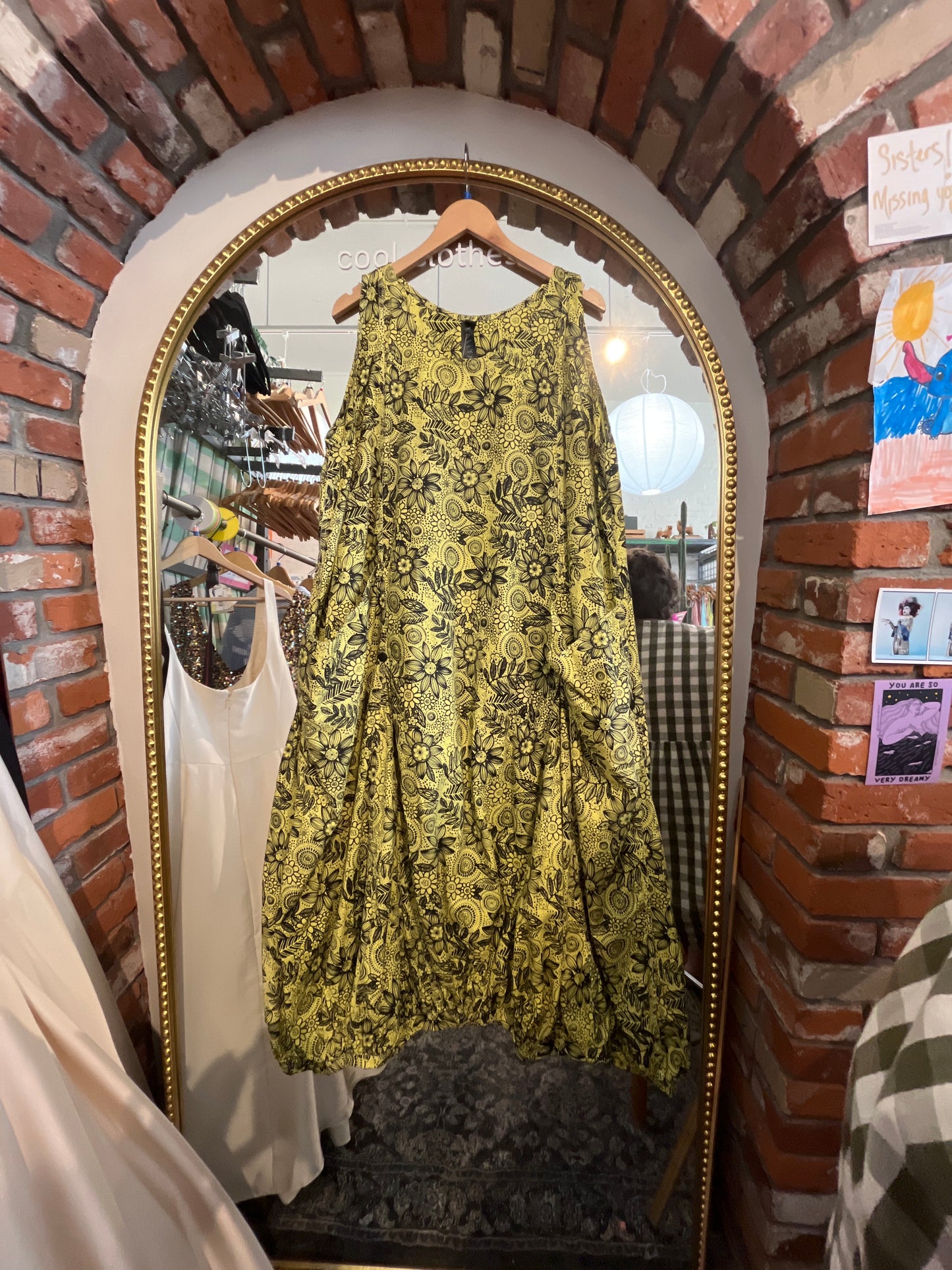 Size 3 Kaliyana bright yellow floral dress with pockets