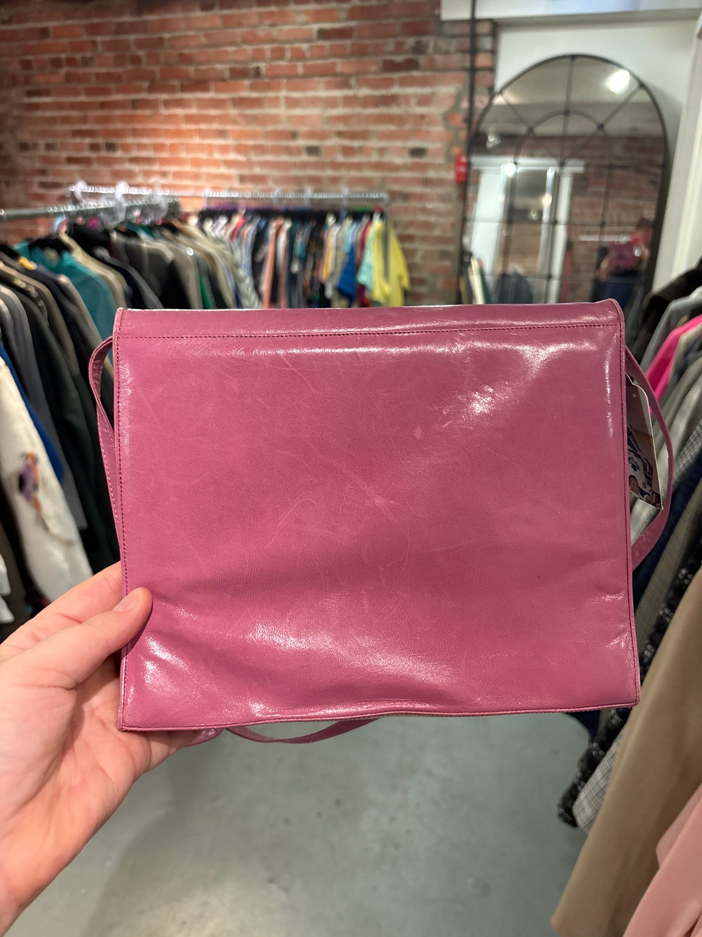 small pink leather vintage made in Italy purse - shoulder