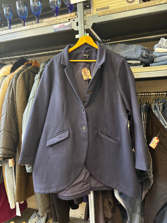 Universal Standard size XL (2-3X) navy wool blend jacket