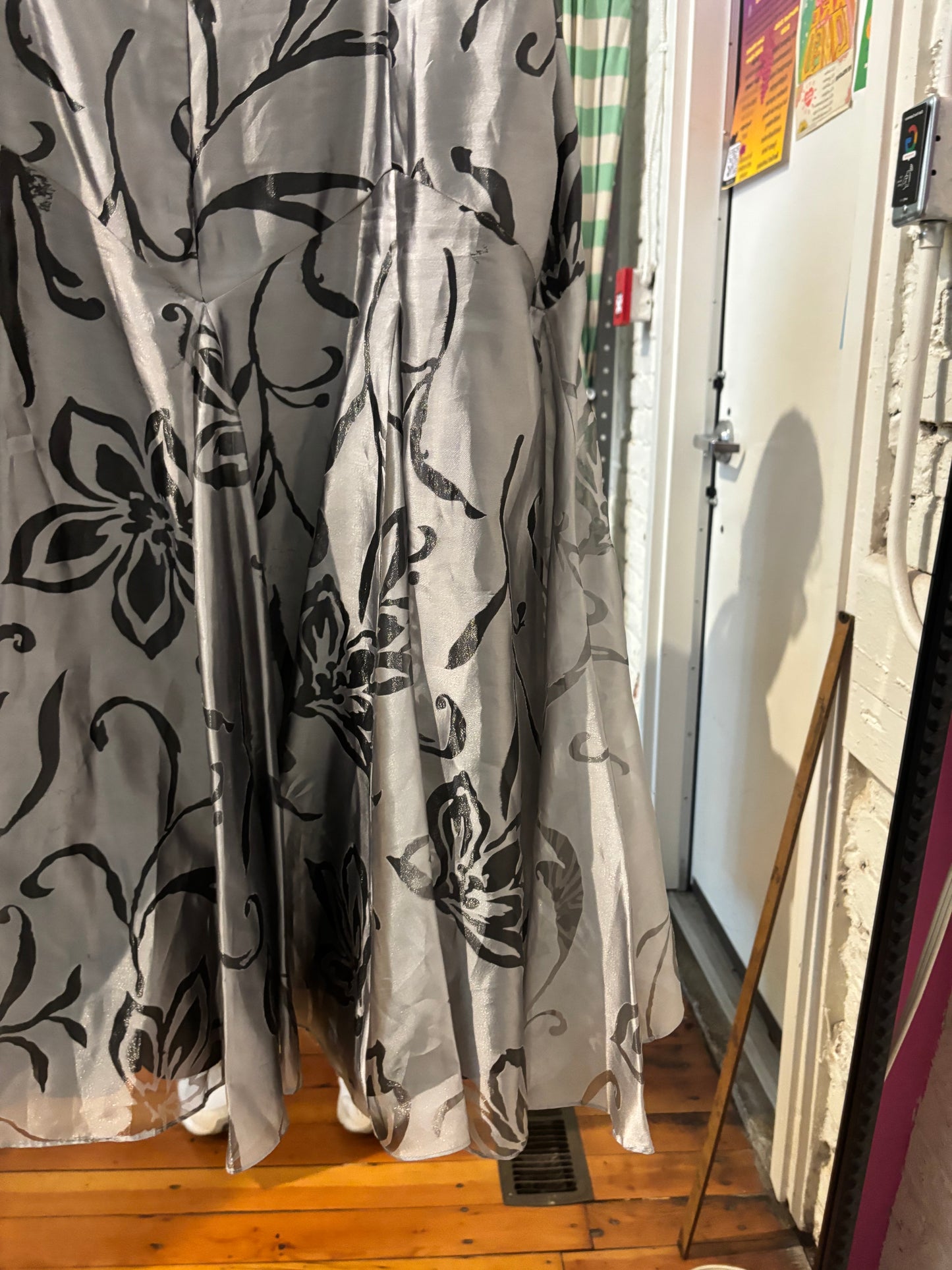 size 18 silver with burnout Jacques Vert dress - cocktail