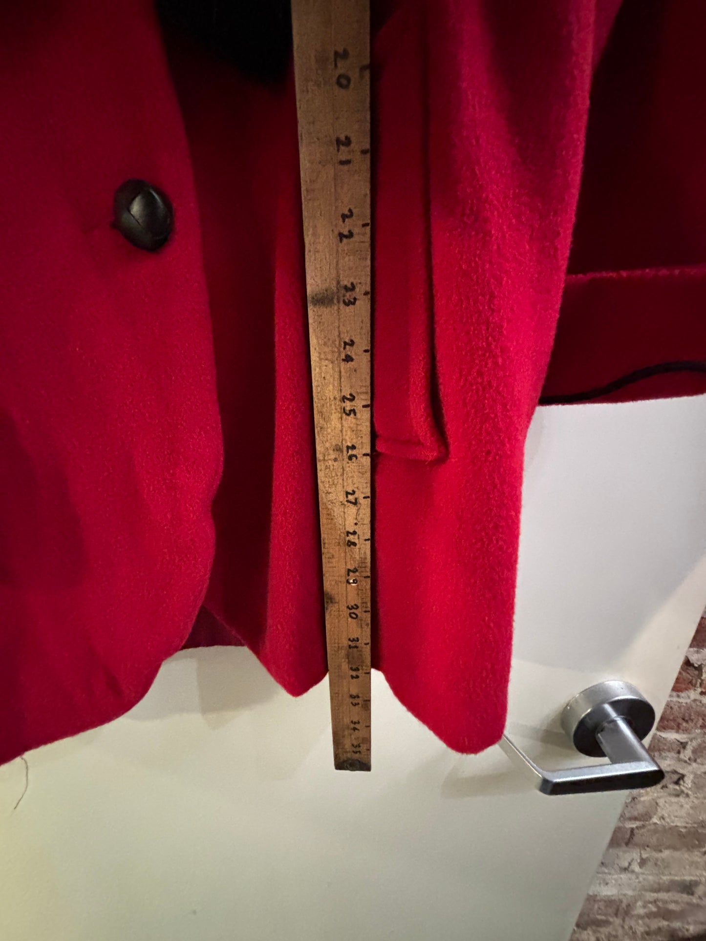 size L/G red wool with black details VINTAGE Braemar jacket