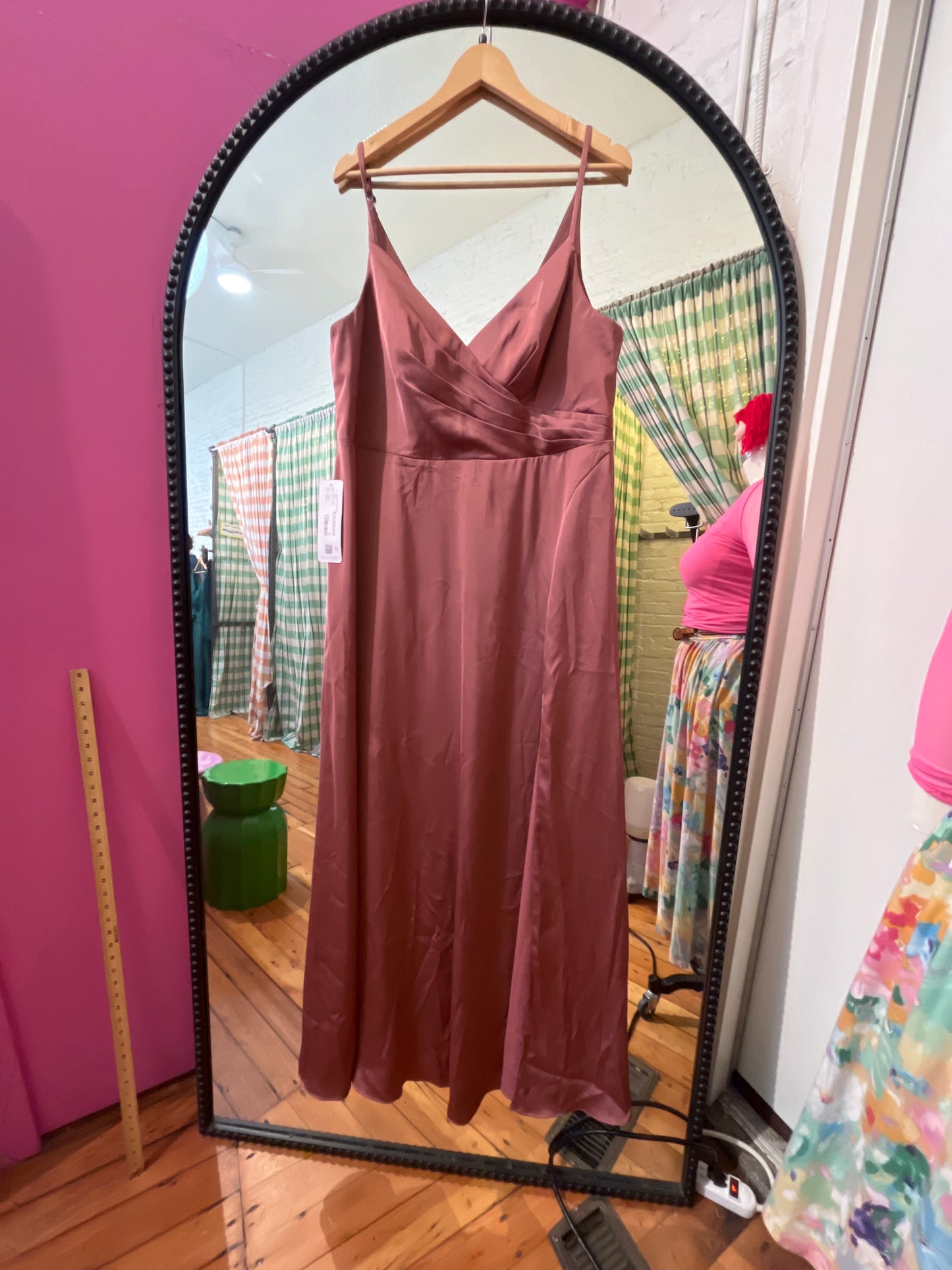 size 18 dusty pink satin Azazie dress - maxi