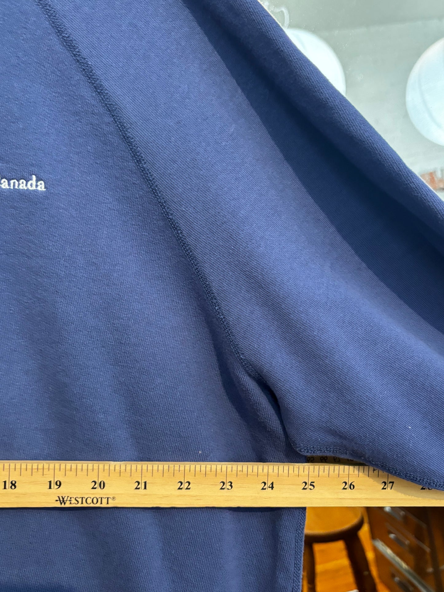 size XXL French blue NWOT Province of Canada sweater - pull over