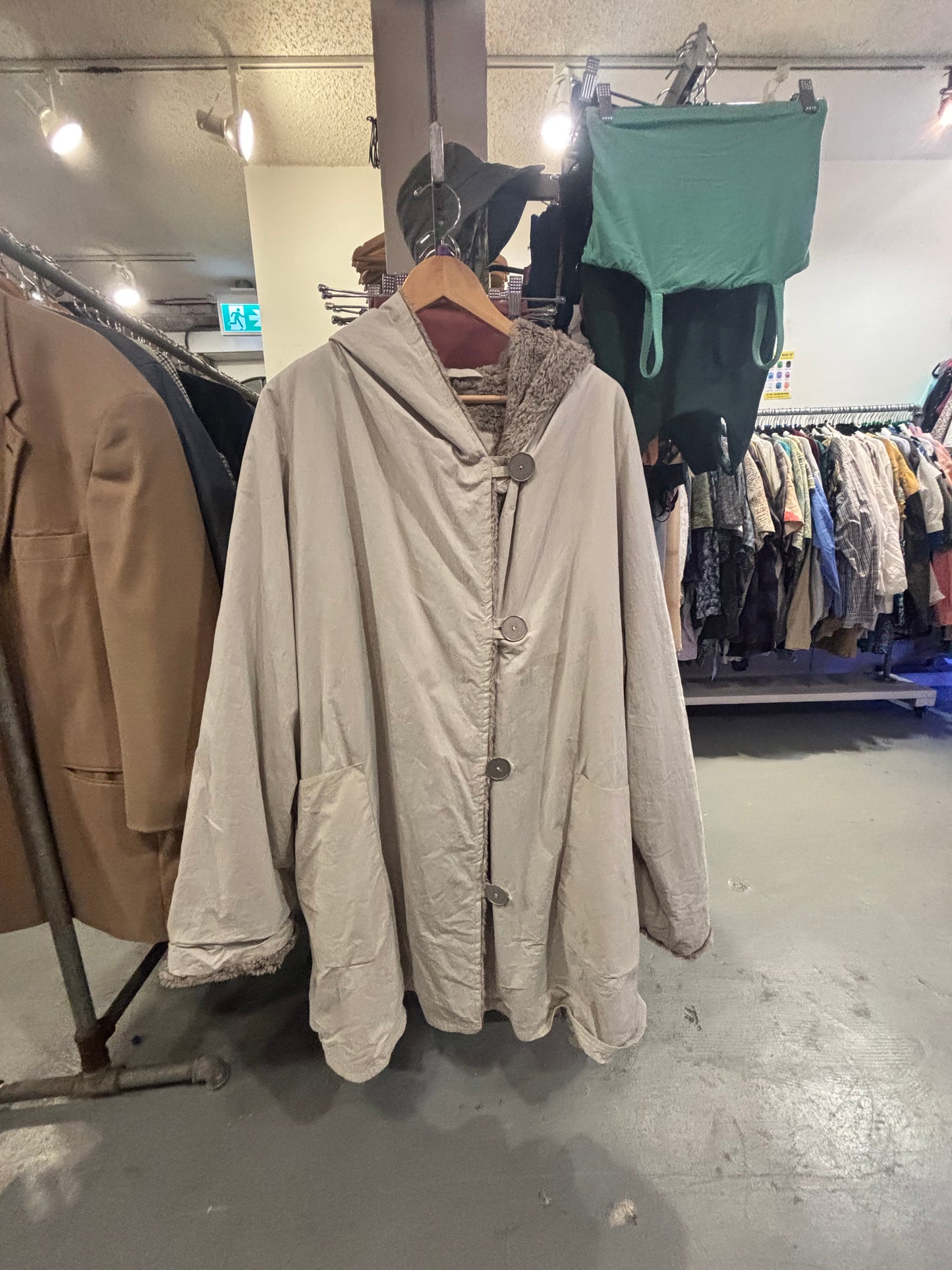 size 3 cream faux fur lined Mcverdi jacket - parket
