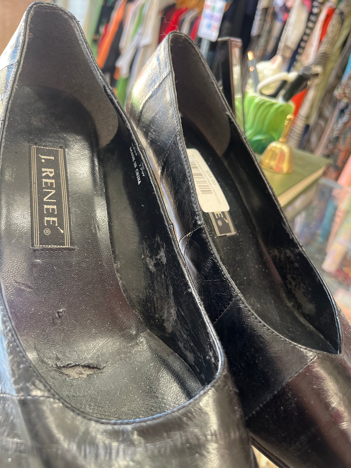 AS IS size 13W black leather vintage J. Renee heels