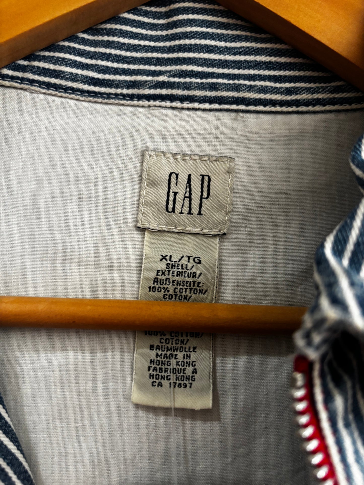 size XL denim stripe - Gap Blue Jeans VINTAGE Gap vest - pull over