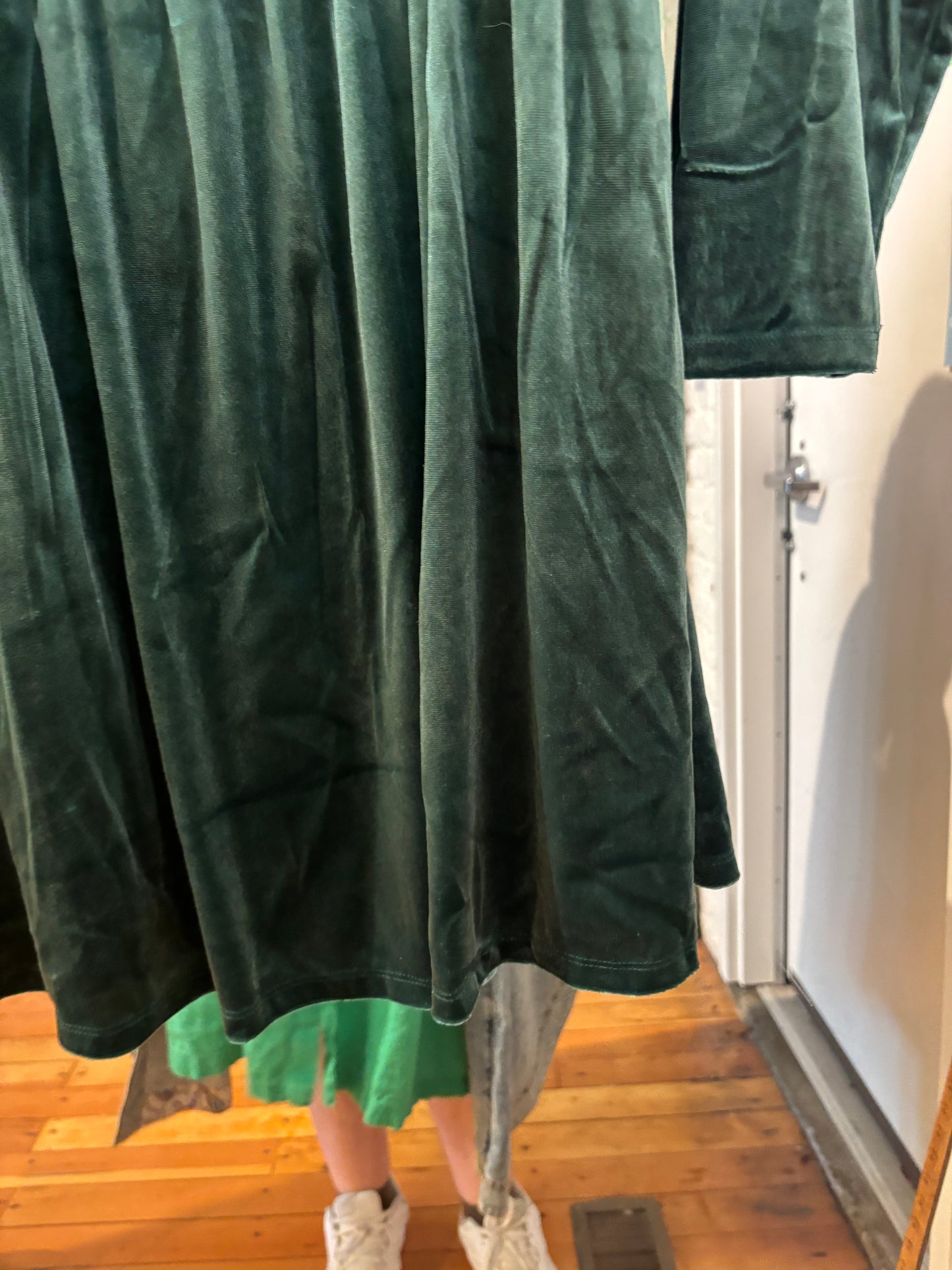 size XL green velvet ruched chest Gap dress - short