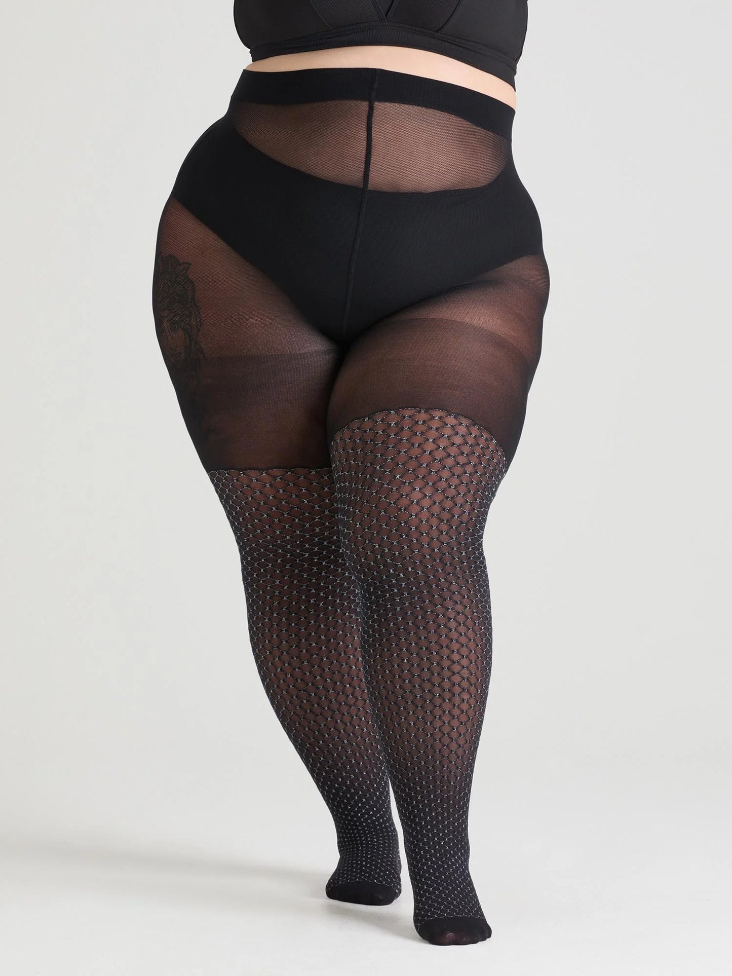 Snag tights