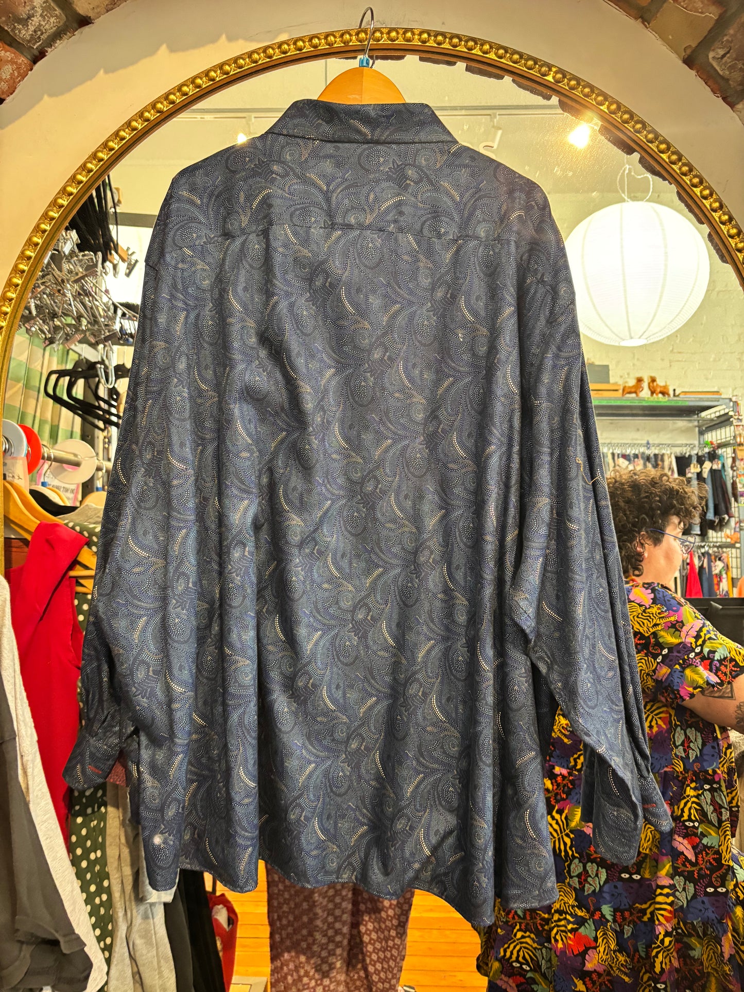 size 6X blue pattern Daniel Hechter button up
