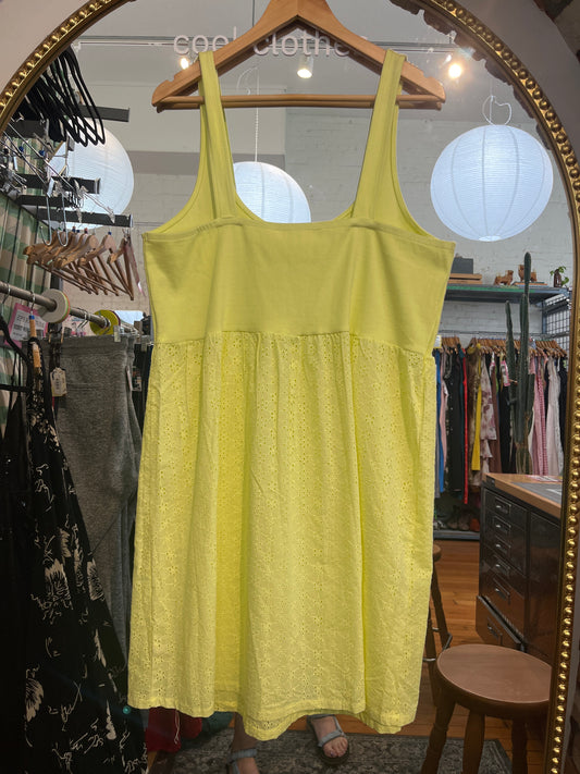 size XXL bright yellowish NWT La Vie En Rose dress - cami