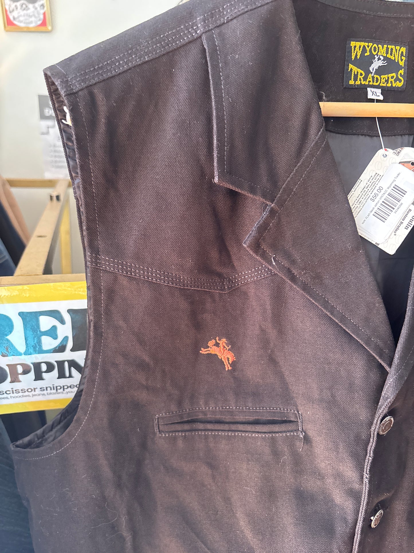 size XLish black cotton VINTAGE Wyoming Traders vest
