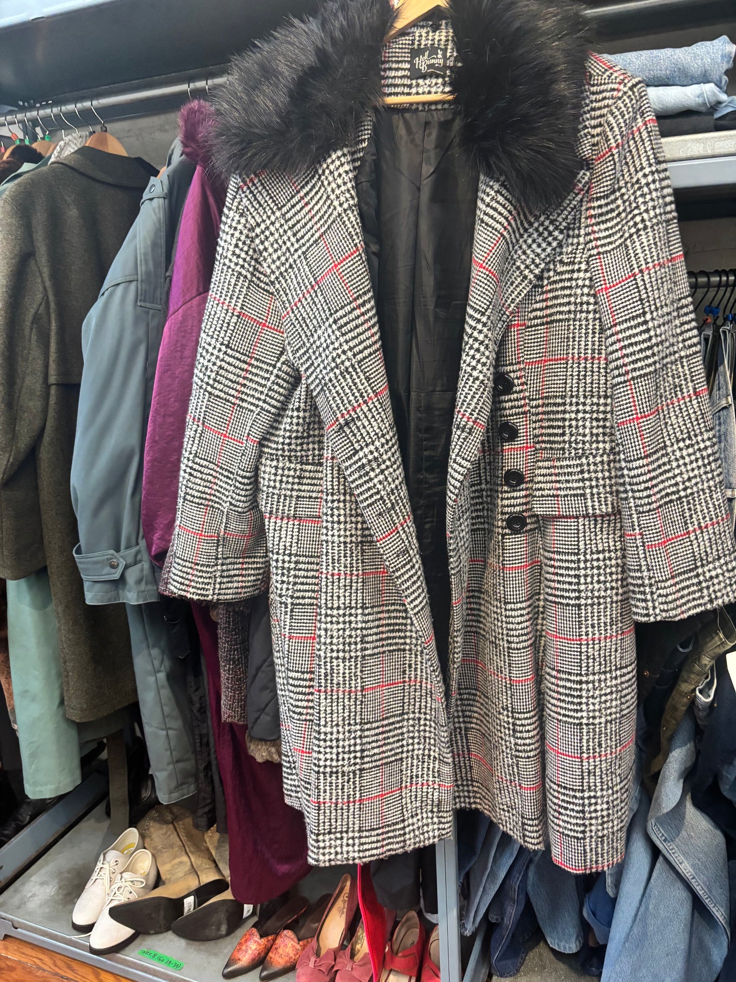 size UK22 black white with red houndstooth Hell Bunny jacket - long