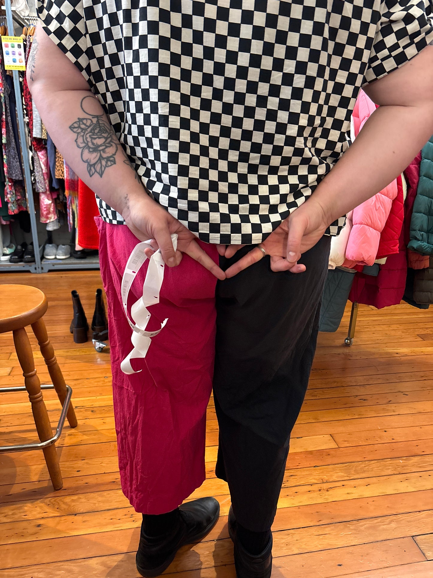 size 3X SOME WEAR black pink colour block Oge Ajibe pants - wide