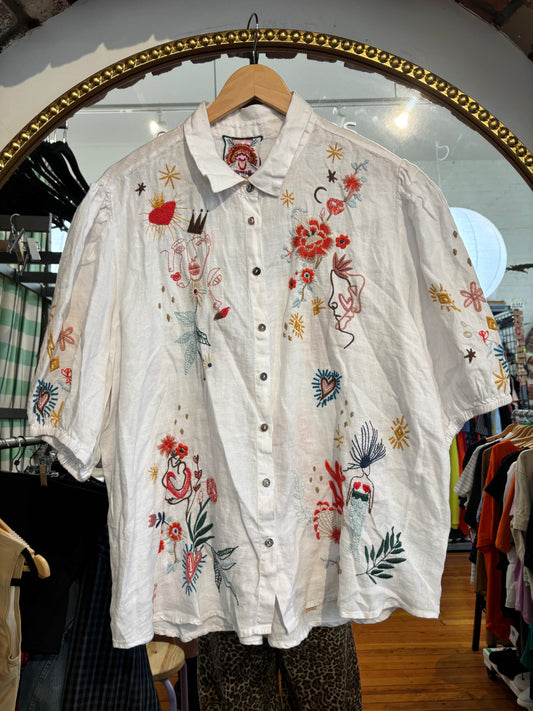 size XL white with embroidery Johnny Was top - button up