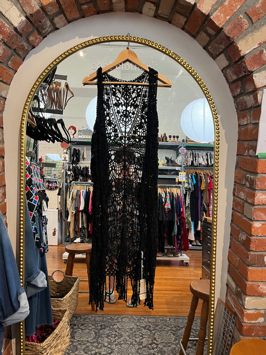 Size XL black Blue Sky vest