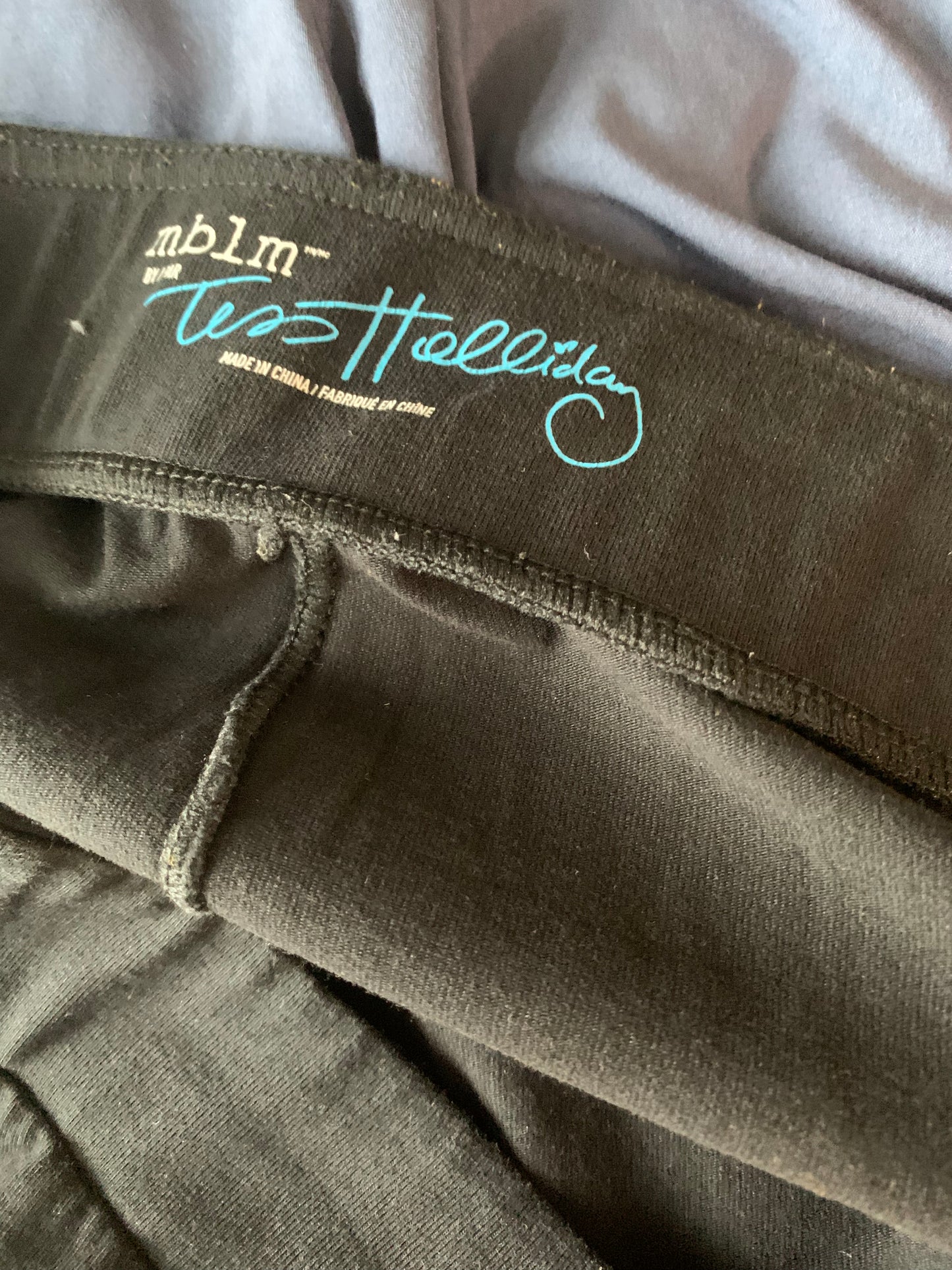 Size 2X Black Tess Holliday Leggings