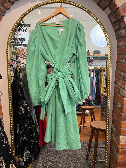 size 5XL mint green Loud Bodies dress