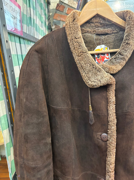 Hide Society Brown shearling coat deep brown . Size 22