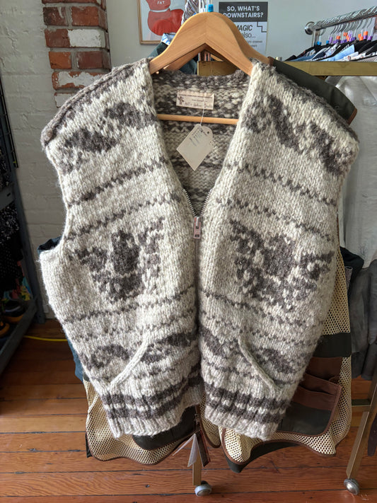 VINTAGE genuine Cowichan sweater vest eagle pattern