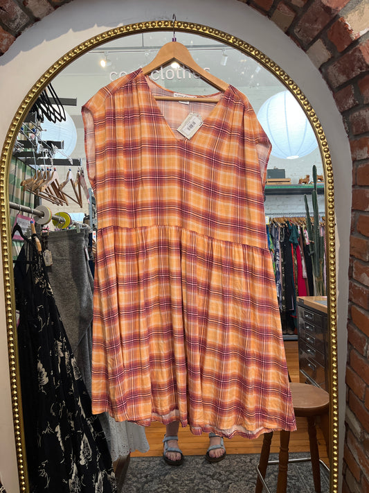 Size 20 orange burgundy plaid In Every Story dress
