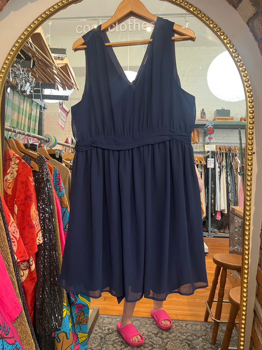 size XXL navy organza Stork & Babe dress - knee