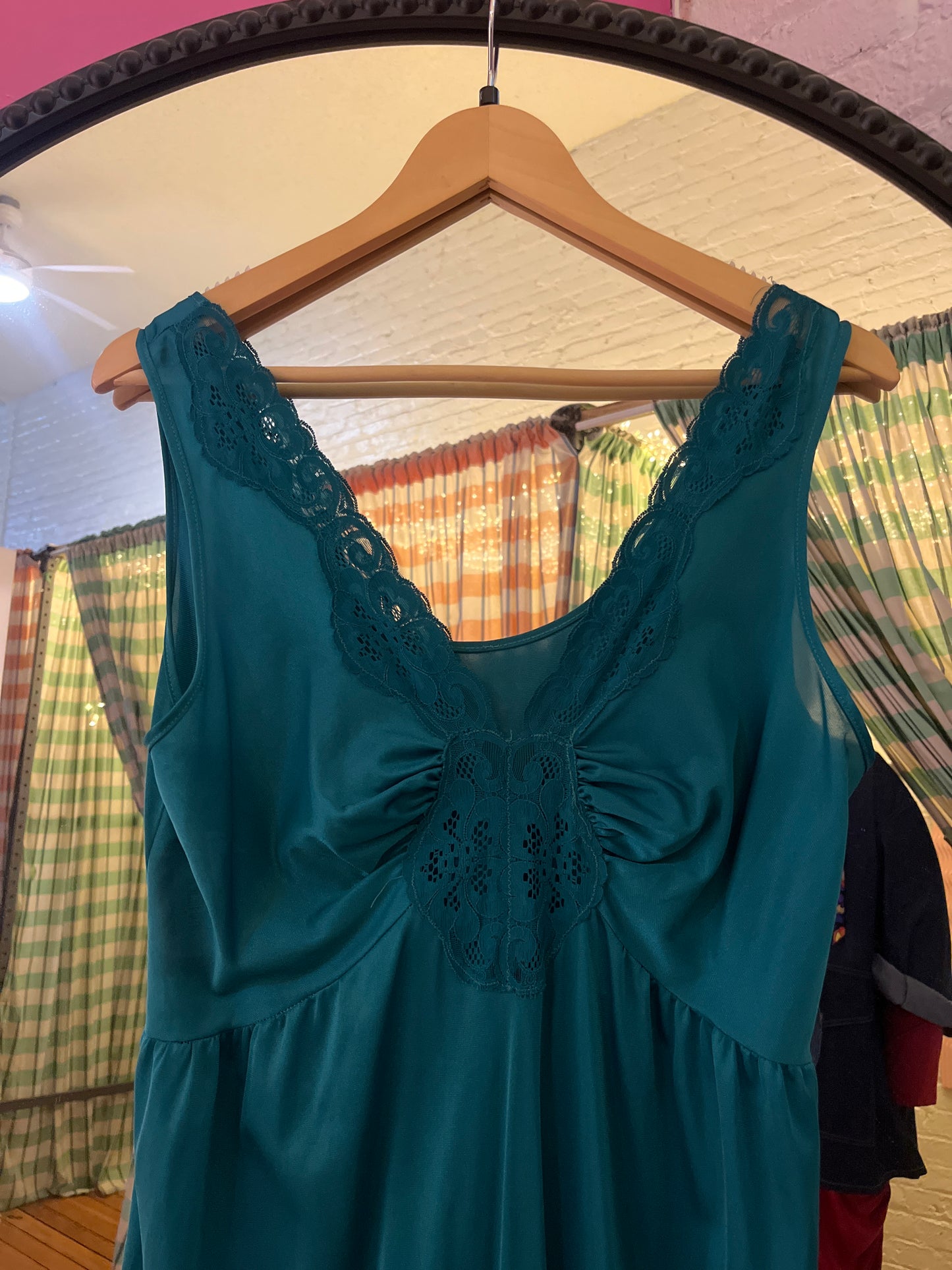 size L-XL dark teal nylon VINTAGE slip dress - long
