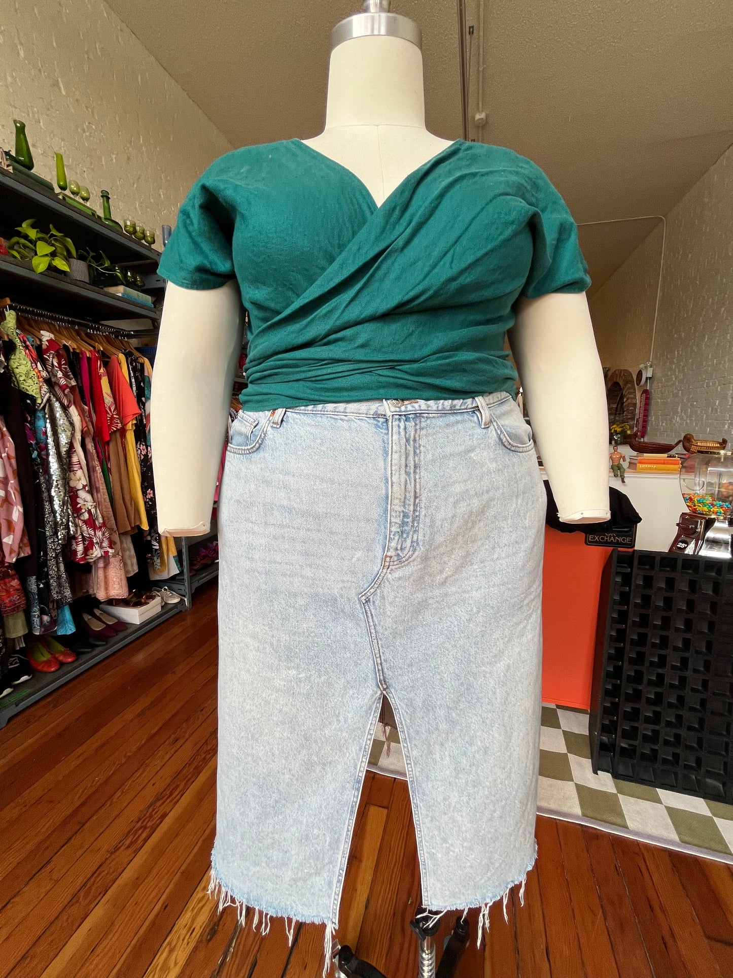 Size 4XL light denim mango Skirt