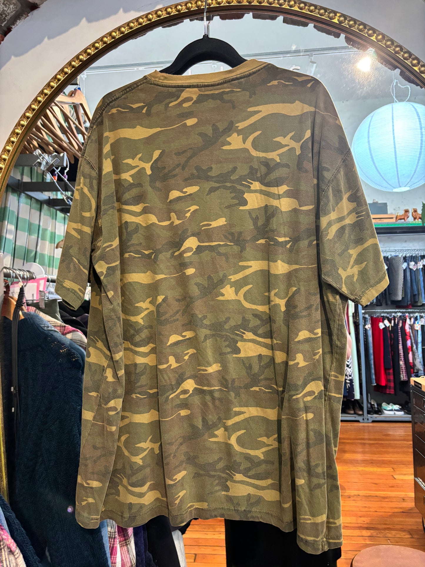 size 5X green camo VINTAGE Big EASY tee shirt