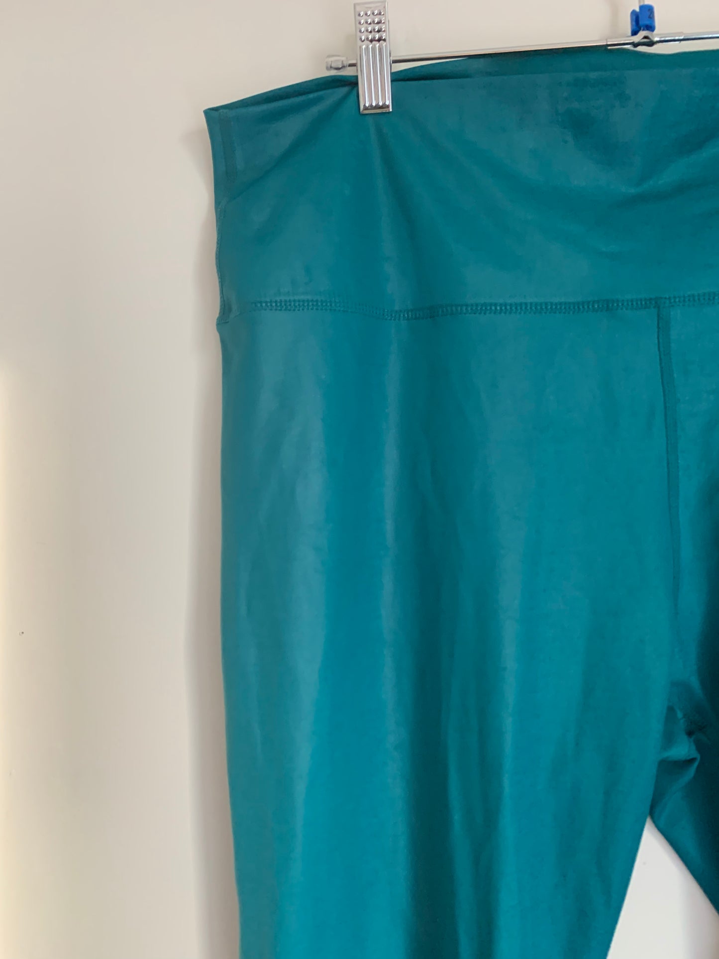 Size 2X Teal Rebdolls Leggings