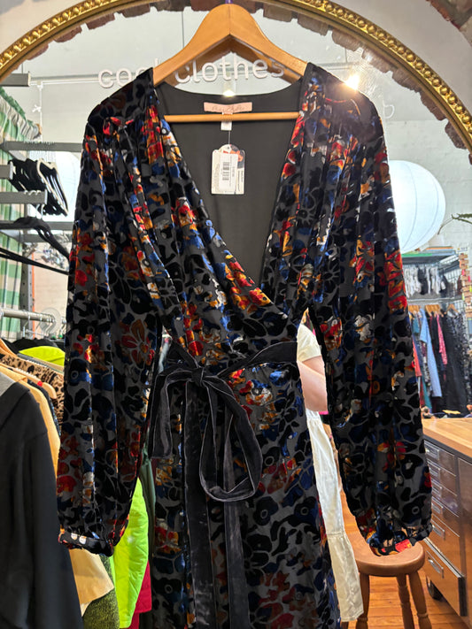 size 3X black red velvet burnout Hutch from Anthro dress - midi wrap