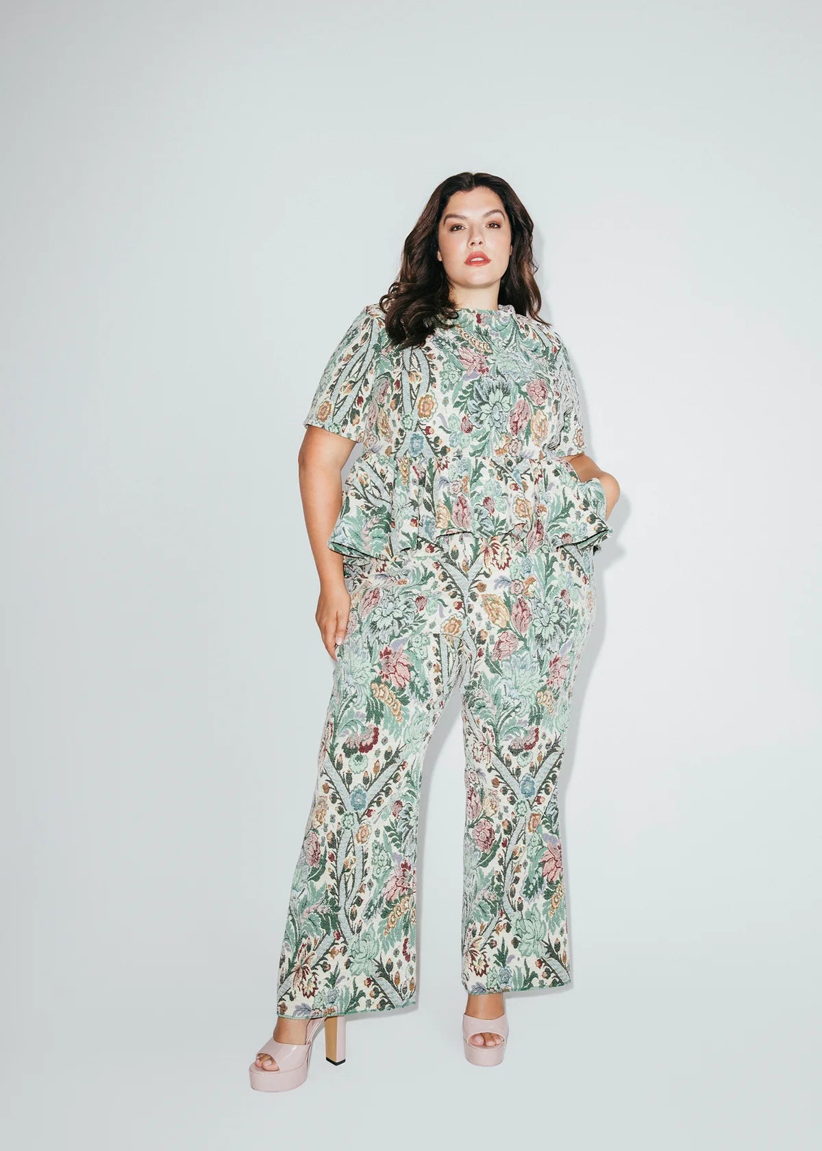 size 2X Hilary Macmillan multi Jacquard floral top
