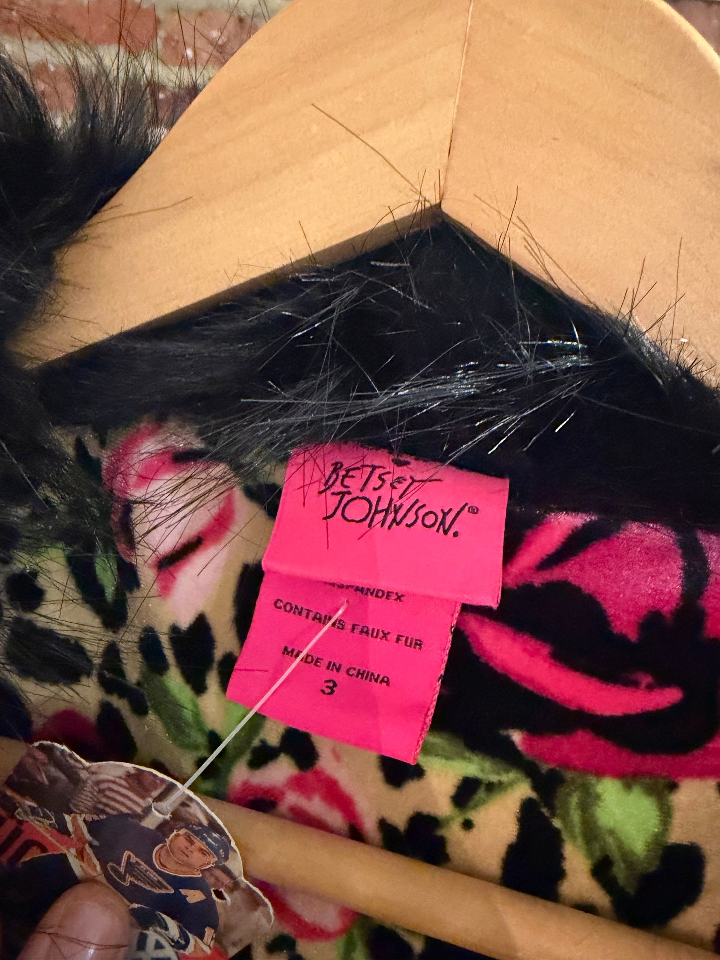 size 3X leopard rose faux fur Torrid x Betsy Johnson jacket - long
