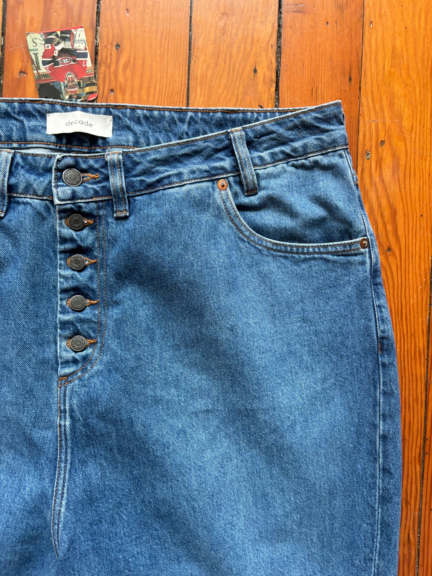 size 40 Bonnie blue Decade jeans - taper (Copy)