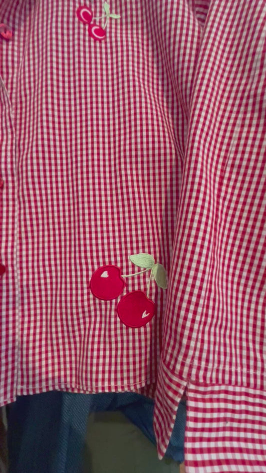 size 24W red checkerboard with cherries vintage Alison Daily top - crop